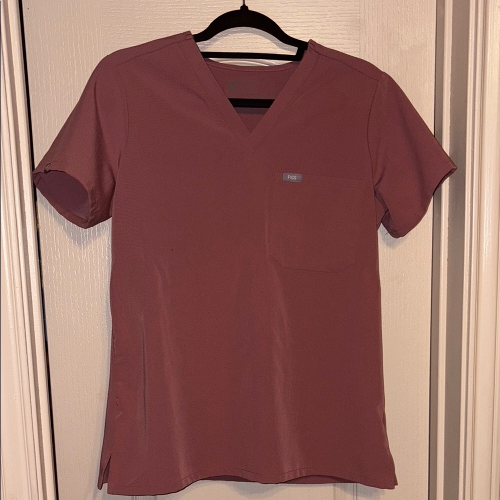Figs Women's Short Sleeve Top - Burgundy